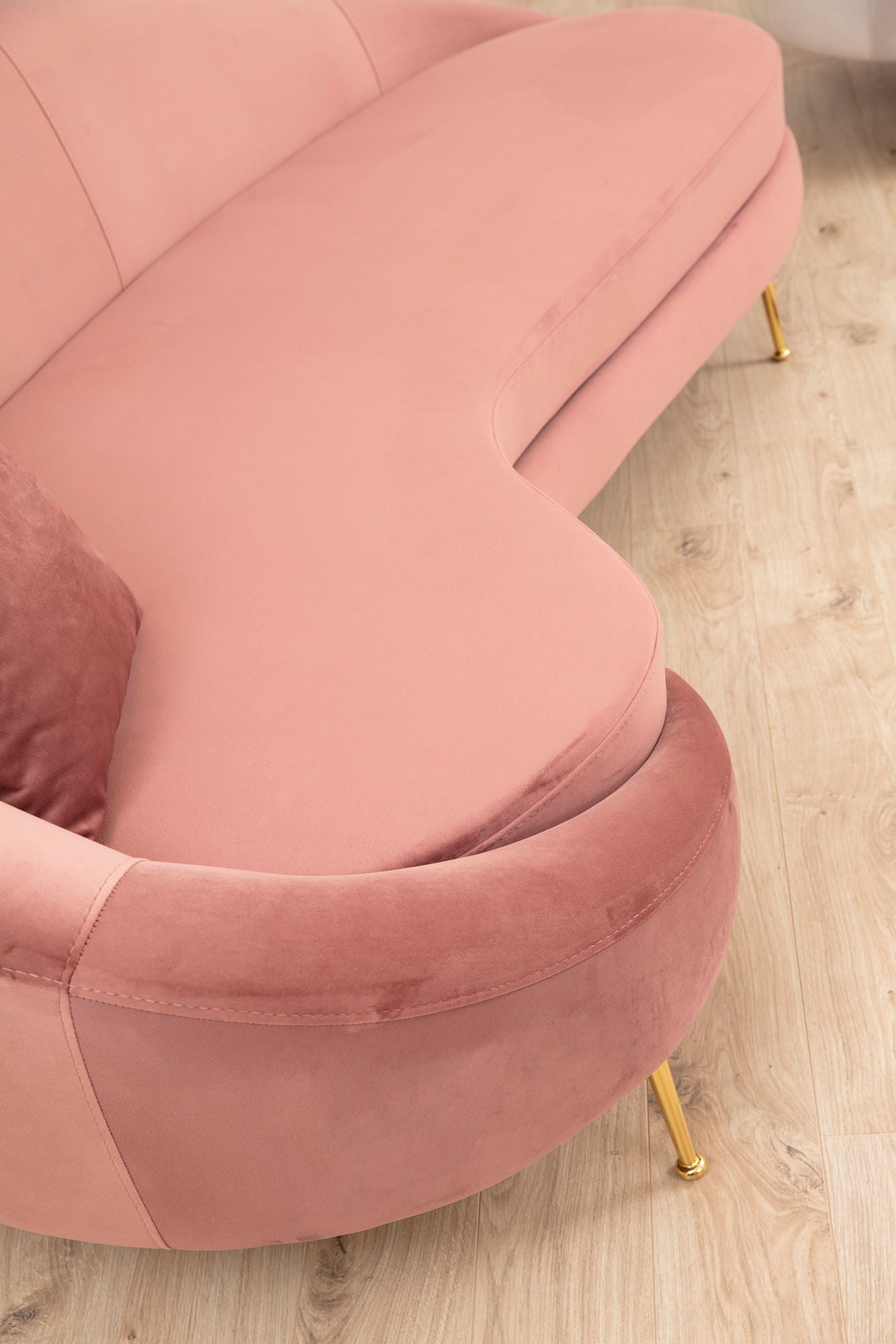 Eses Left - Pink Moon Sofa